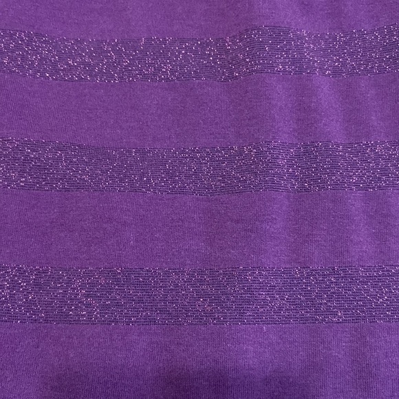 Talbot’s Tee - Picture 2 of 7